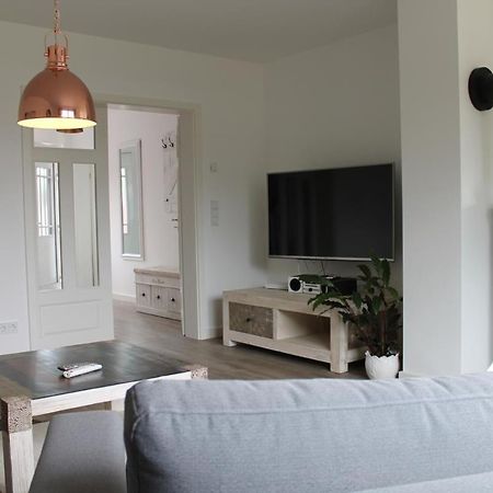 Ferienhaus Finja In Born Ngoại thất bức ảnh