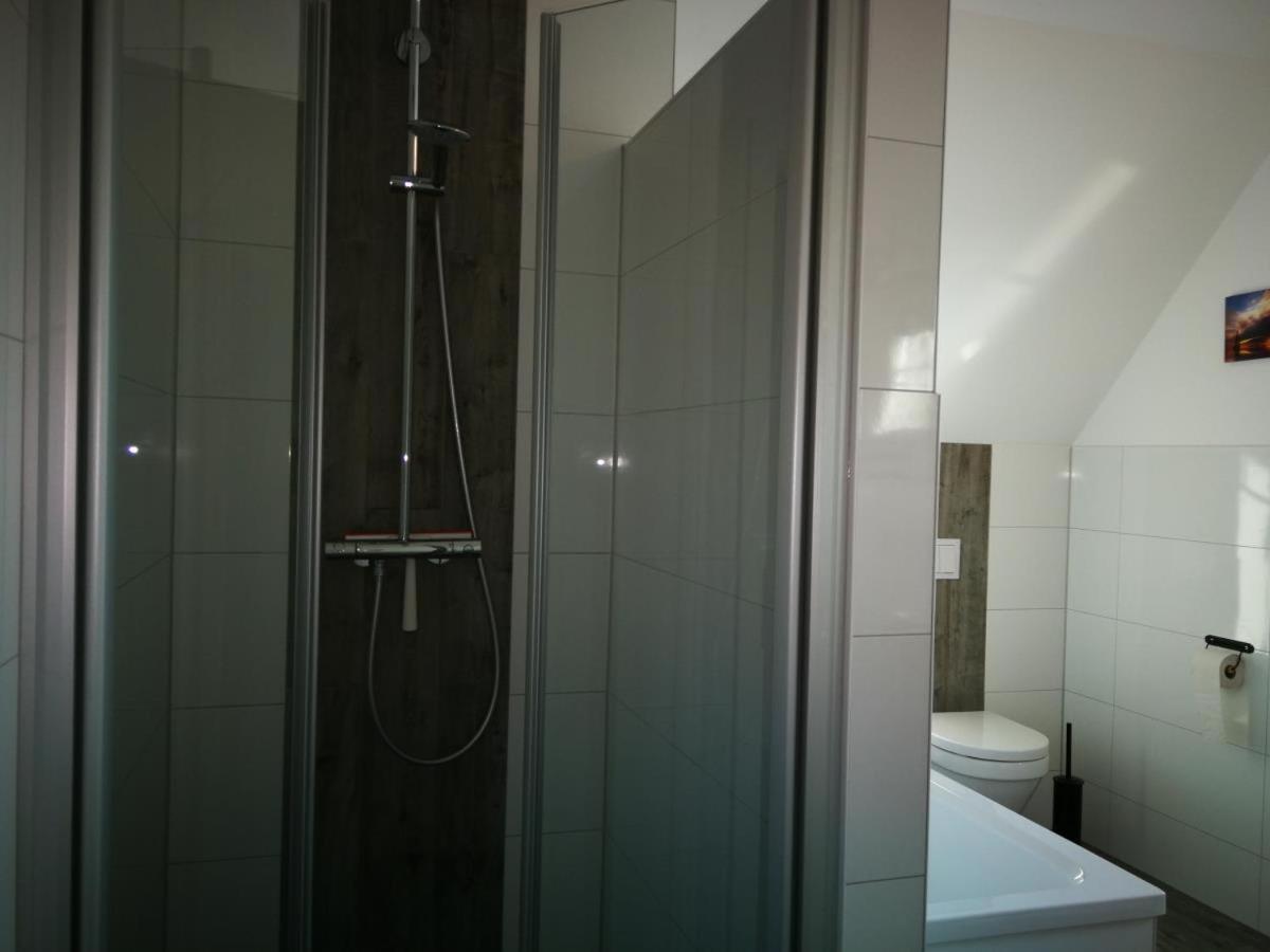 Ferienhaus Finja In Born Ngoại thất bức ảnh