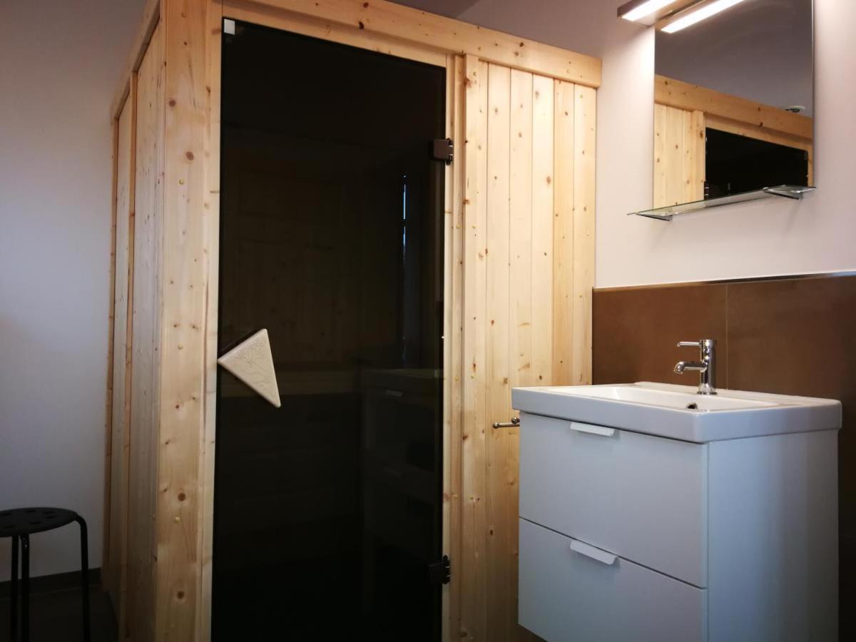 Ferienhaus Finja In Born Ngoại thất bức ảnh